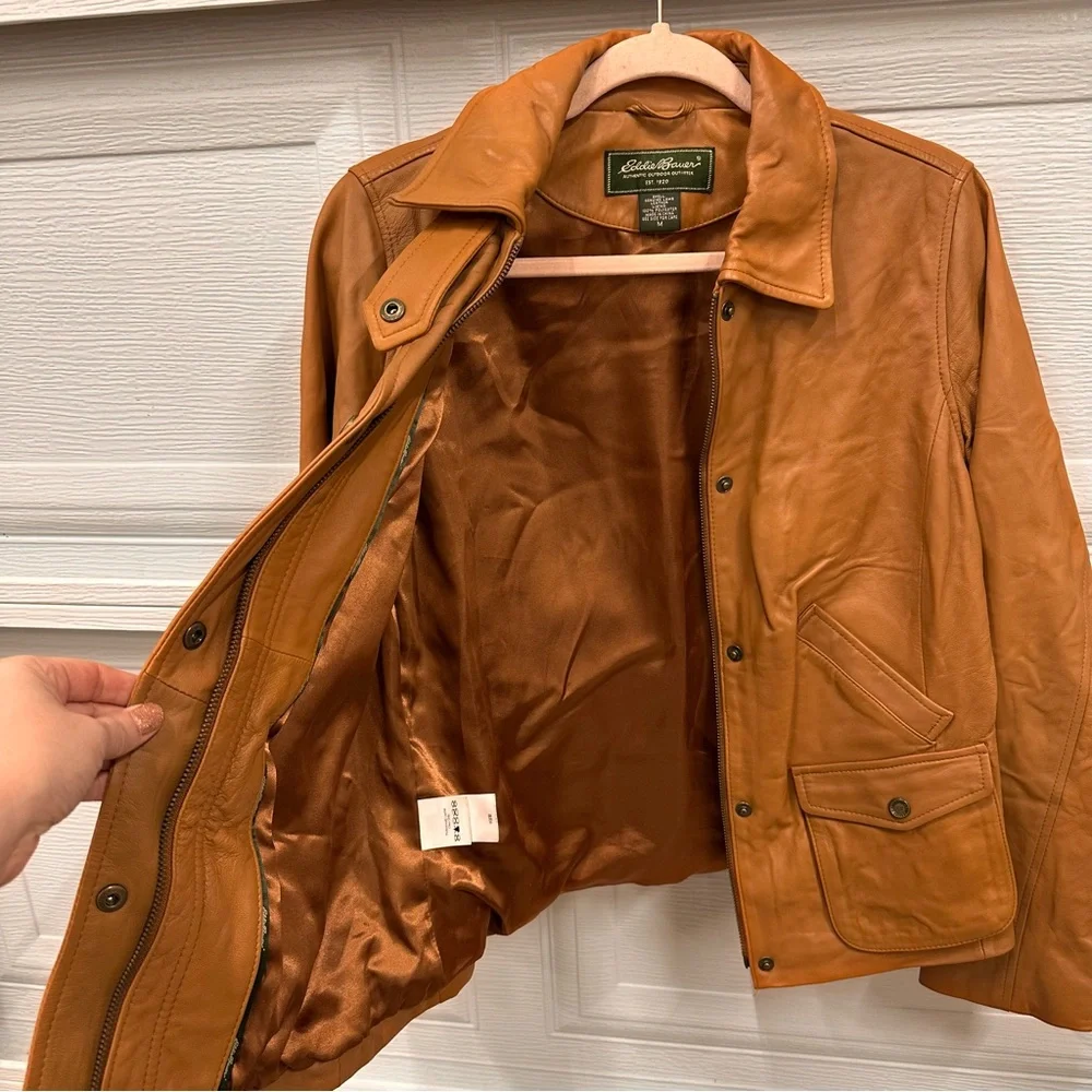 Eddie Bauer Genuine Lamb Leather Jacket Women’s Size M Brown Zipper/Buttons. - Picture 4 of 14